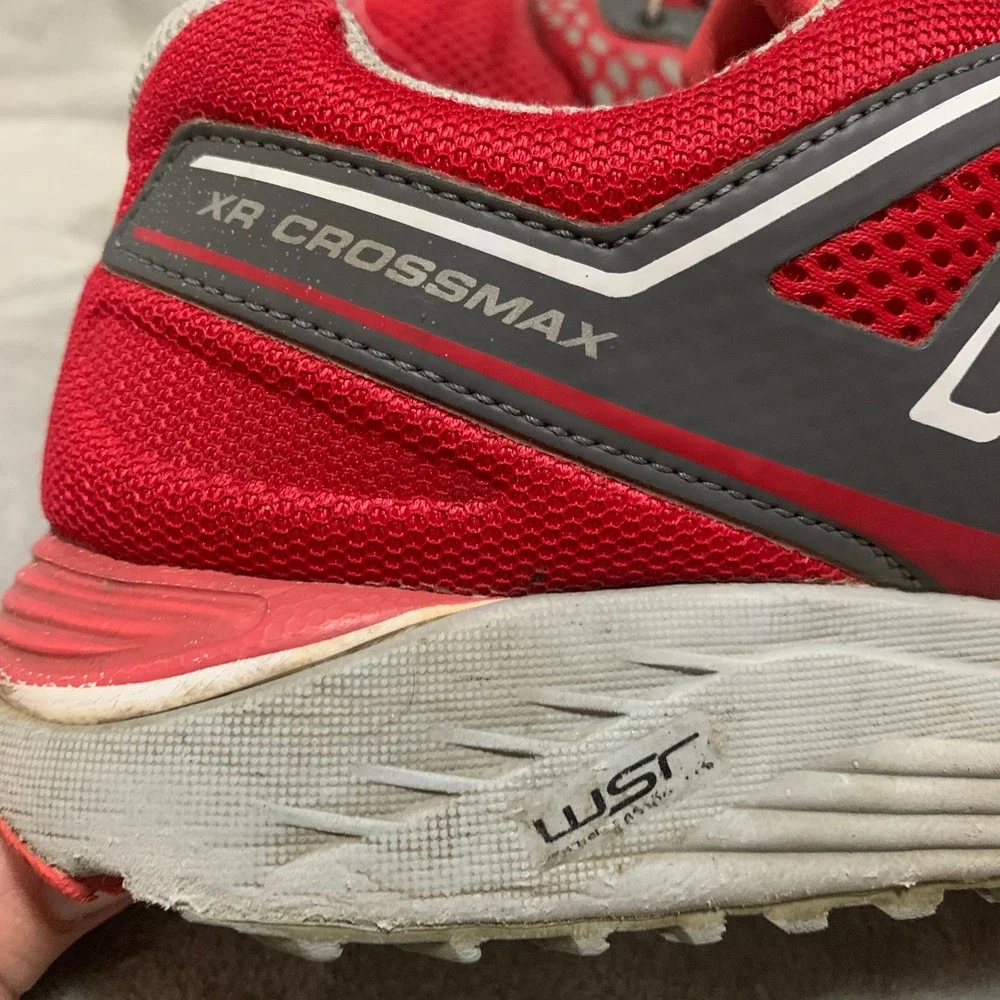Salomon XR Crossmax Neutral Trail Running Shoes Red Grey Womens Size 10 Flaw